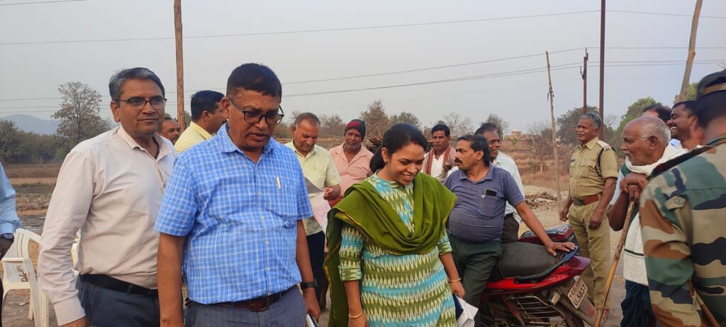 बिजारी खदान में 20 दिनों तक चलने वाली हड़ताल हुआ समाप्त 3 IMG 20230302 WA0094