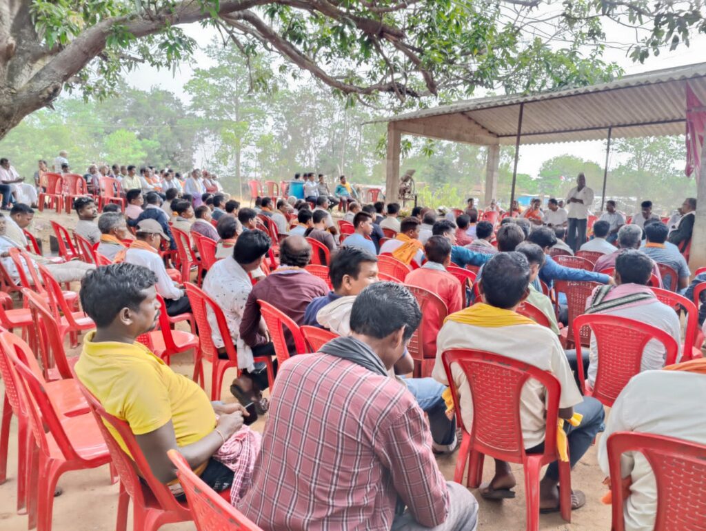 केंद्र शासन के 9 वर्ष पूर्ण होने पर घर घर संपर्क अभियान की रूपरेखा तैयार करने हेतु टिफिन पर चर्चा कार्यक्रम हुआ आयोजित 2 IMG 20230621 WA0051
