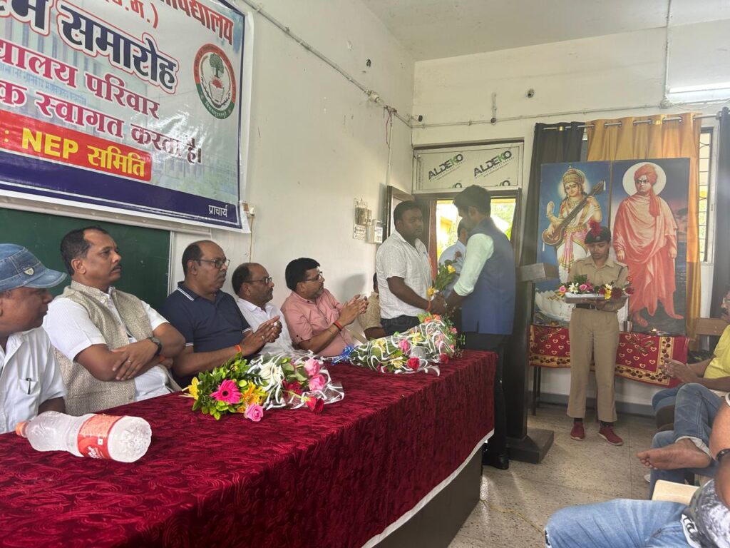 विद्यार्थी अच्छे भविष्य का संकल्प ले और प्रदेश के विकास में अपनी भागीदारी सुनिश्चित करें - सालिक साय 3 IMG 20240805 WA0051