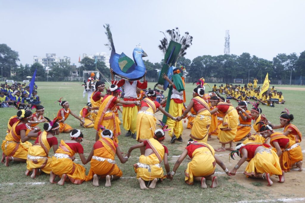 24वीं राज्य स्तरीय शालेय क्रीड़ा प्रतियोगिता के समापन में सांसद राधेश्याम राठिया ने बढ़ाया खिलाड़ियों का उत्साह 4 IMG 20240922 WA0070