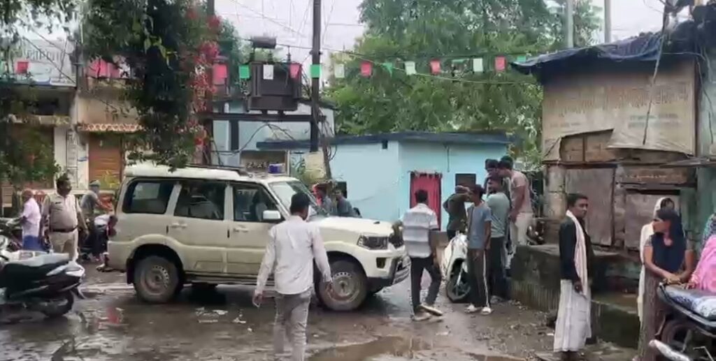 रेलवे अंडर ब्रिज के पास हत्या , पुलिस मौके पर मौजूद 2 Screenshot 2024 09 26 10 32 50 70 6012fa4d4ddec268fc5c7112cbb265e72