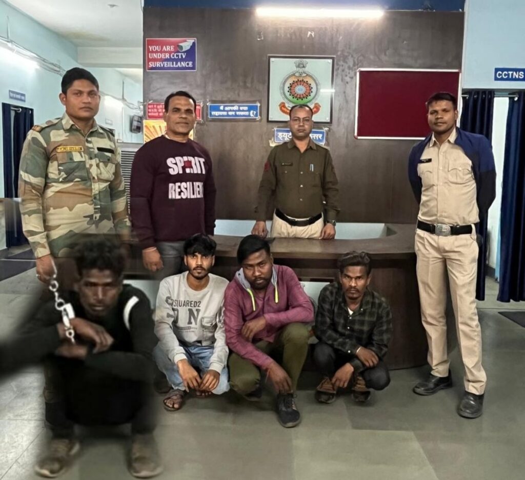मारपीट, उत्पात मचाने वाले चार बदमाशों को पुलिस ने भेजा जेल 1 Picsart 24 12 13 20 12 58 353