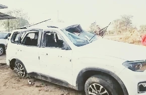 शादी से वापस लौट रही परिवार की गाडी पलटी , 3 की मौत 1 surajpur road accident 2024 12 e2d365cb4ecc2086433822b838214f242