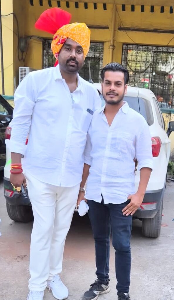 ठंडी में गर्मी - महापौर के लिये कुलदीप नर्सिंग का नाम आया सामने , शहर की राजनीती गरमई .... पार्टियों का बिगडेगा समीकरण ... जाने कौन है कुलदीप 2 IMG 20250108 WA00212