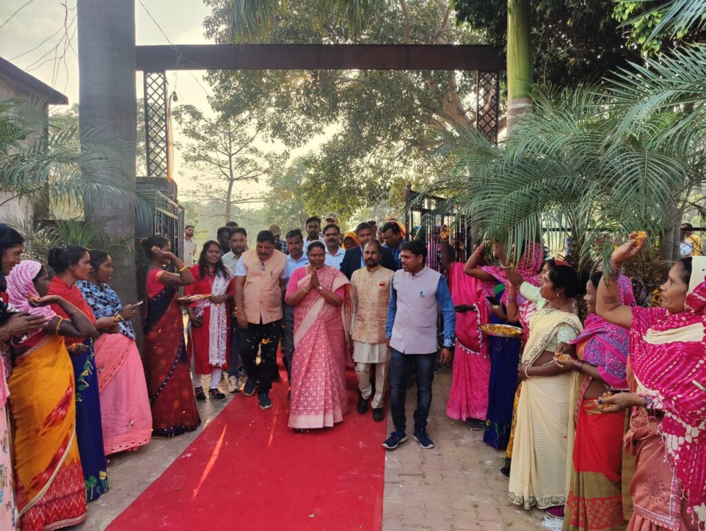 पत्थलगॉव में विधायक गोमती दहाड़ी , कही बड़ी बात .... 3 IMG 20250112 WA0066