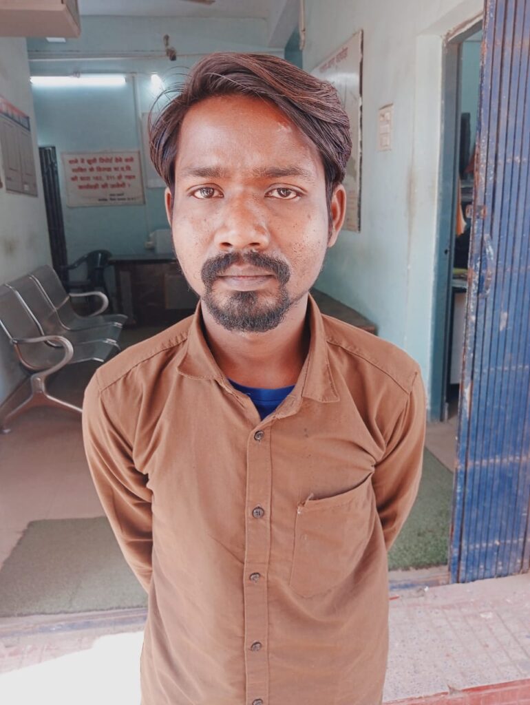 गंदी नियत से लड़की से छेड़खानी करने वाला मनचला गिरफ्तार 1 IMG 20250121 WA0086