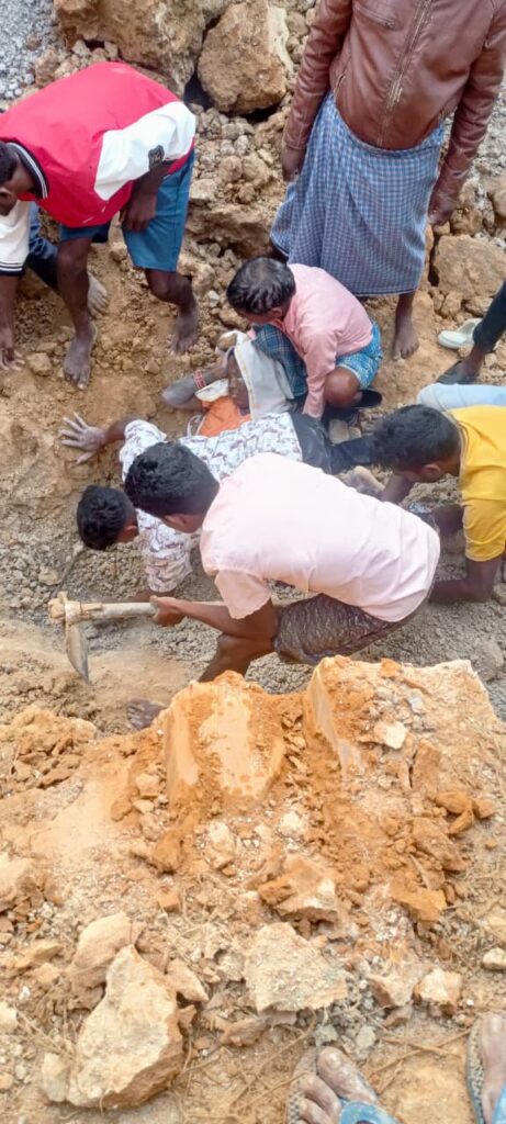 खदान धसने से एक महिला की मौत, एक घायल — दो बाल-बाल बचे 2 626027