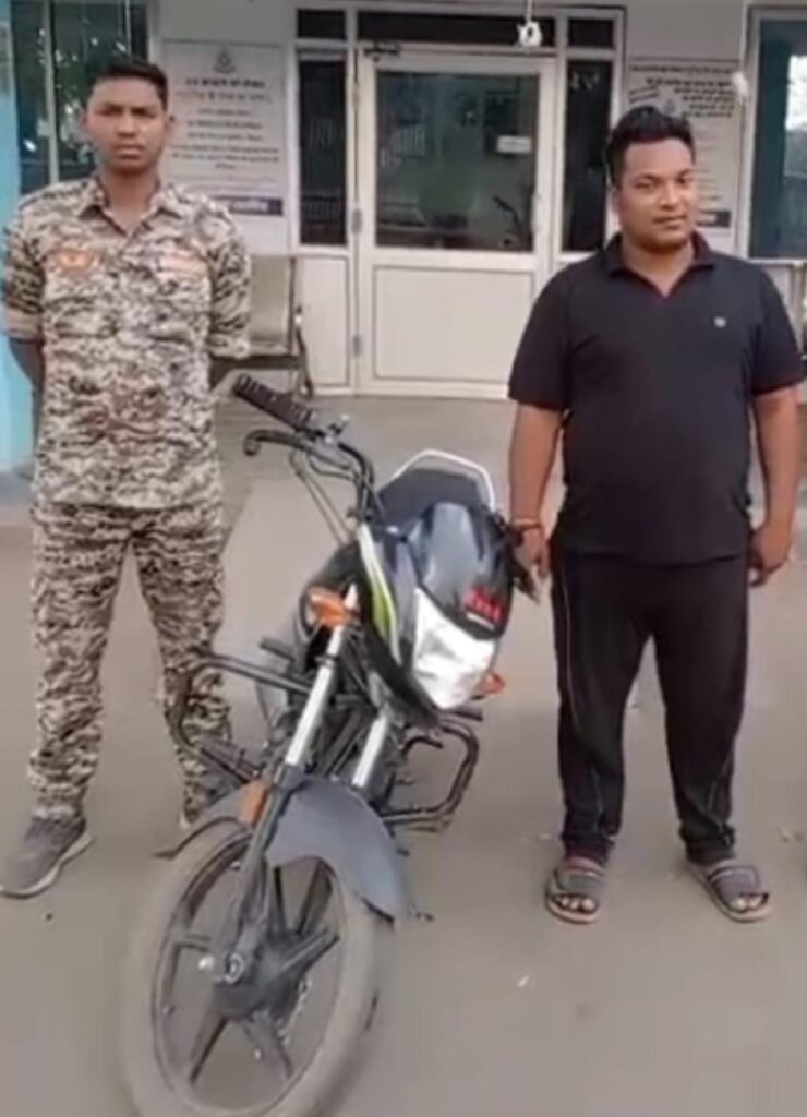 रास्ता रोकर ट्रेलर चालक से लूटपाट .. आरोपी गिरफ्तार 1 2521914