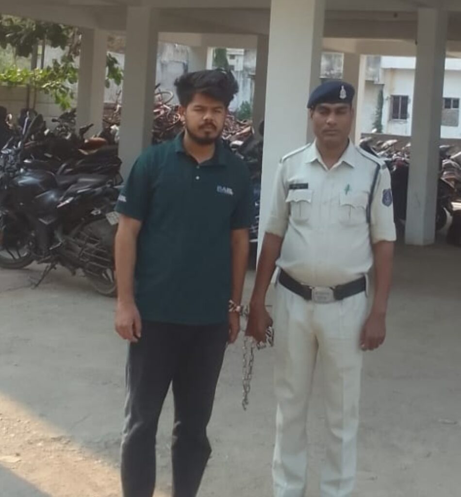 फेसबुक से दोस्ती .. शादी का झांसा देकर युवती से किया दुष्कर्म .. आरोपी गिरफ्तार 1 2562699