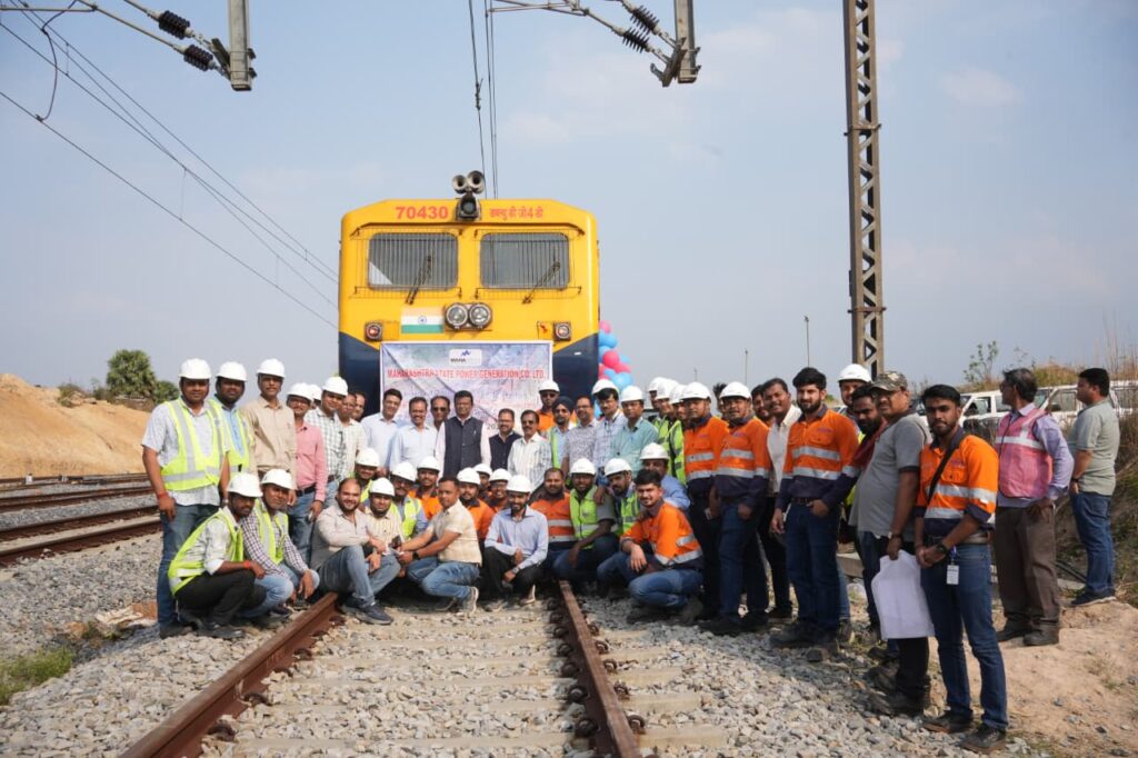 MAHAGENCO की गारे पेलमा सेक्टर–2 कोल माइंस से कोयले का प्रथम डिस्पैच शुरू 1 2730788