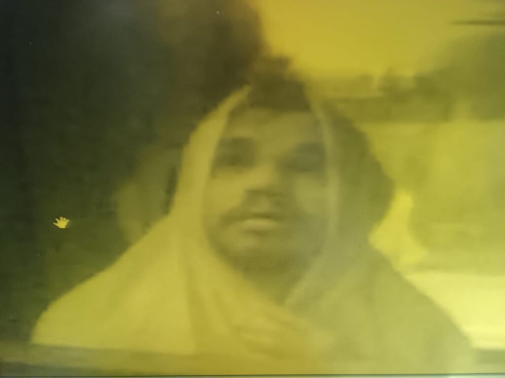 3025729