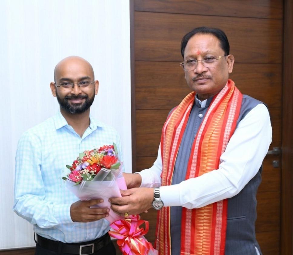 तेंदूपत्ता और महुआ संग्रह से लेकर भारतीय वन सेवा तक का सफर 1 3299642