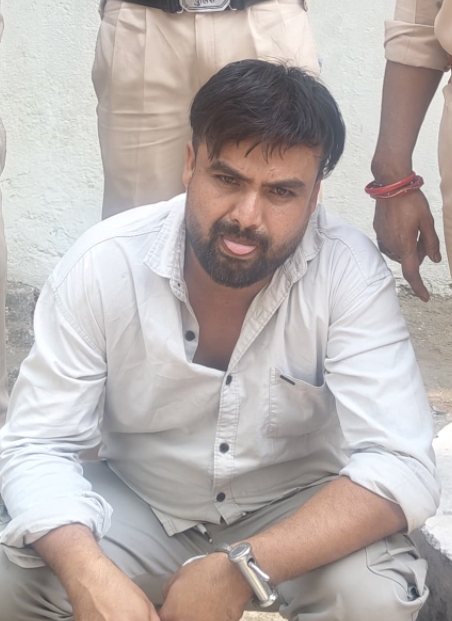 फेसबुक फ्रेंड ने महिला से किया दुष्कर्म .. आरोपी गिरफ्तार 1 3456333