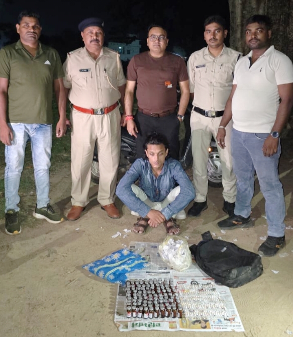 दो लाख कि 200 नग नशीली इंजेक्शन के साथ आरोपी गिरफ्तार 2 3498035