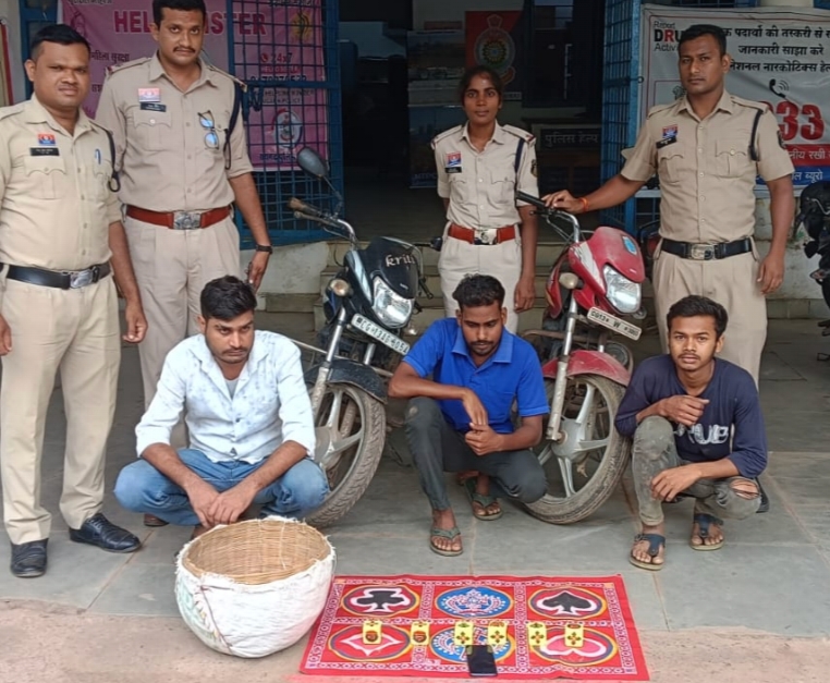 खुड़खुड़िया और स्टाइगर जुए पर पुलिस का शिकंजा .. 5 जुवाड़ी के साथ नगद, बाइक .. 1 3870024