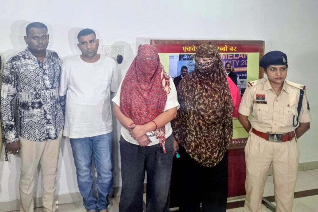 बाप बेटी के रिश्ते को किया शर्मसार .. नाबालिग बेटी से दुष्कर्म कर गर्भवती करने वाला पिता सहित 6 गिरफ्तार 1 4249603