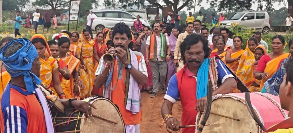 ग्रामीण प्रतिभाओं को मंच देने का काम करती हैं प्रतियोगिताएं - सालिक साय 2 4650616