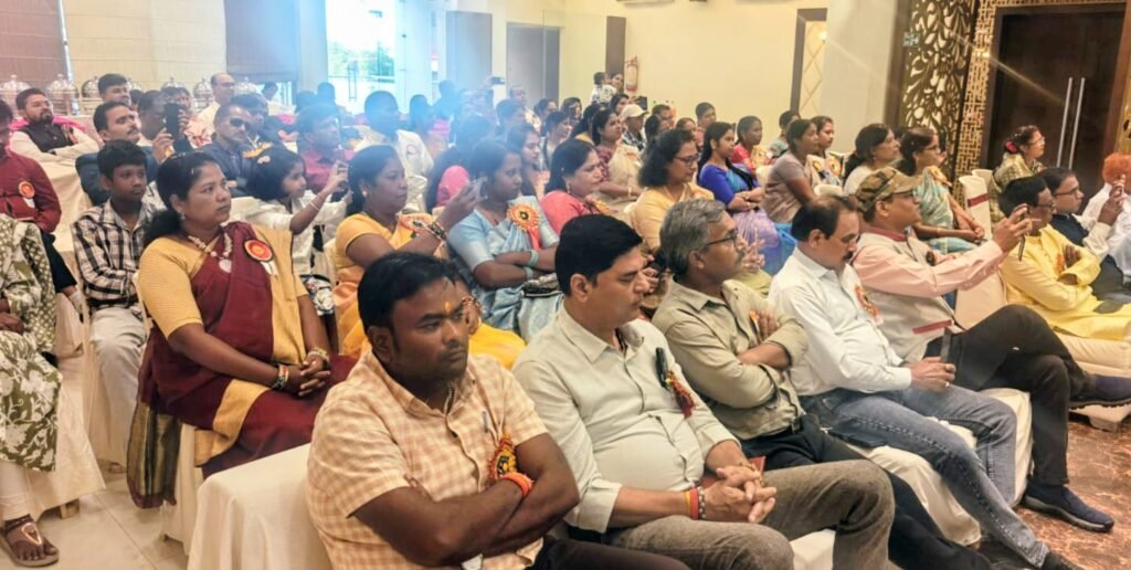 शिक्षक समाज और राष्ट्र निर्माण की मजबूत नींव .. सालिक साय 2 IMG 20261004 WA00282